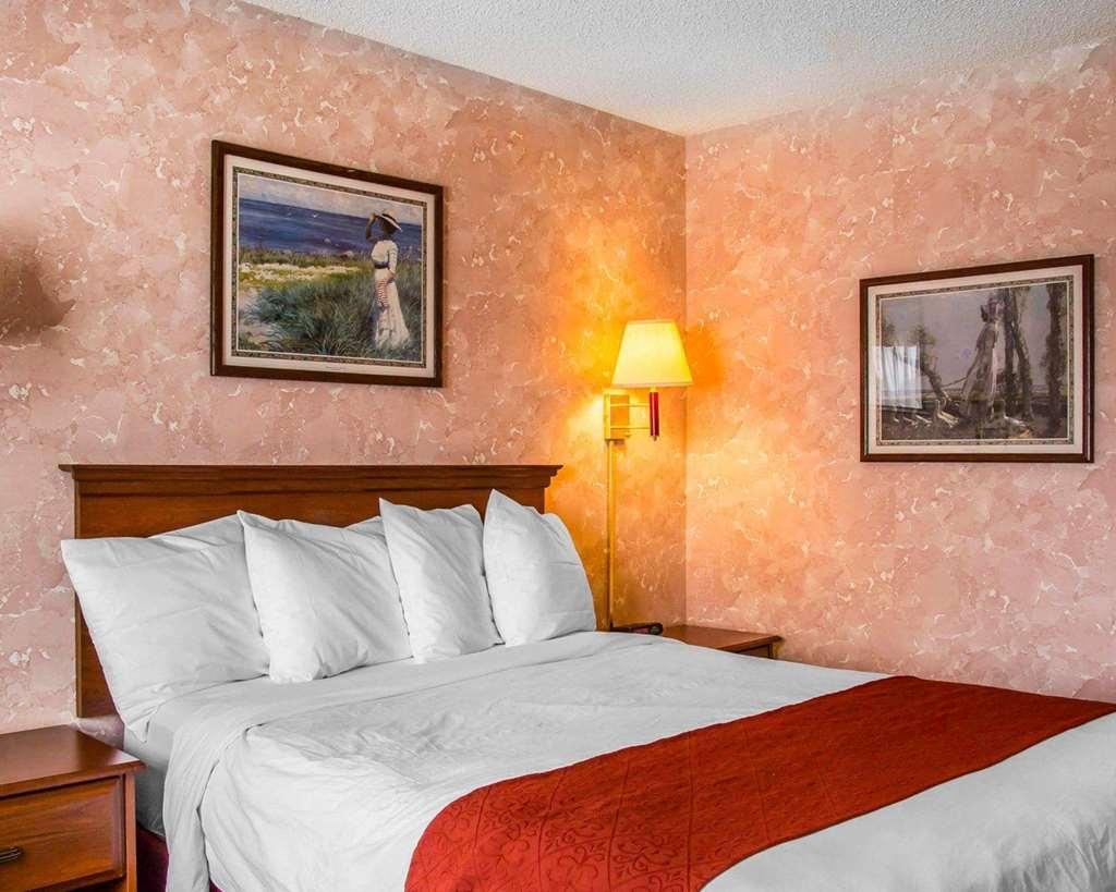 Econo Lodge Firestone Номер фото