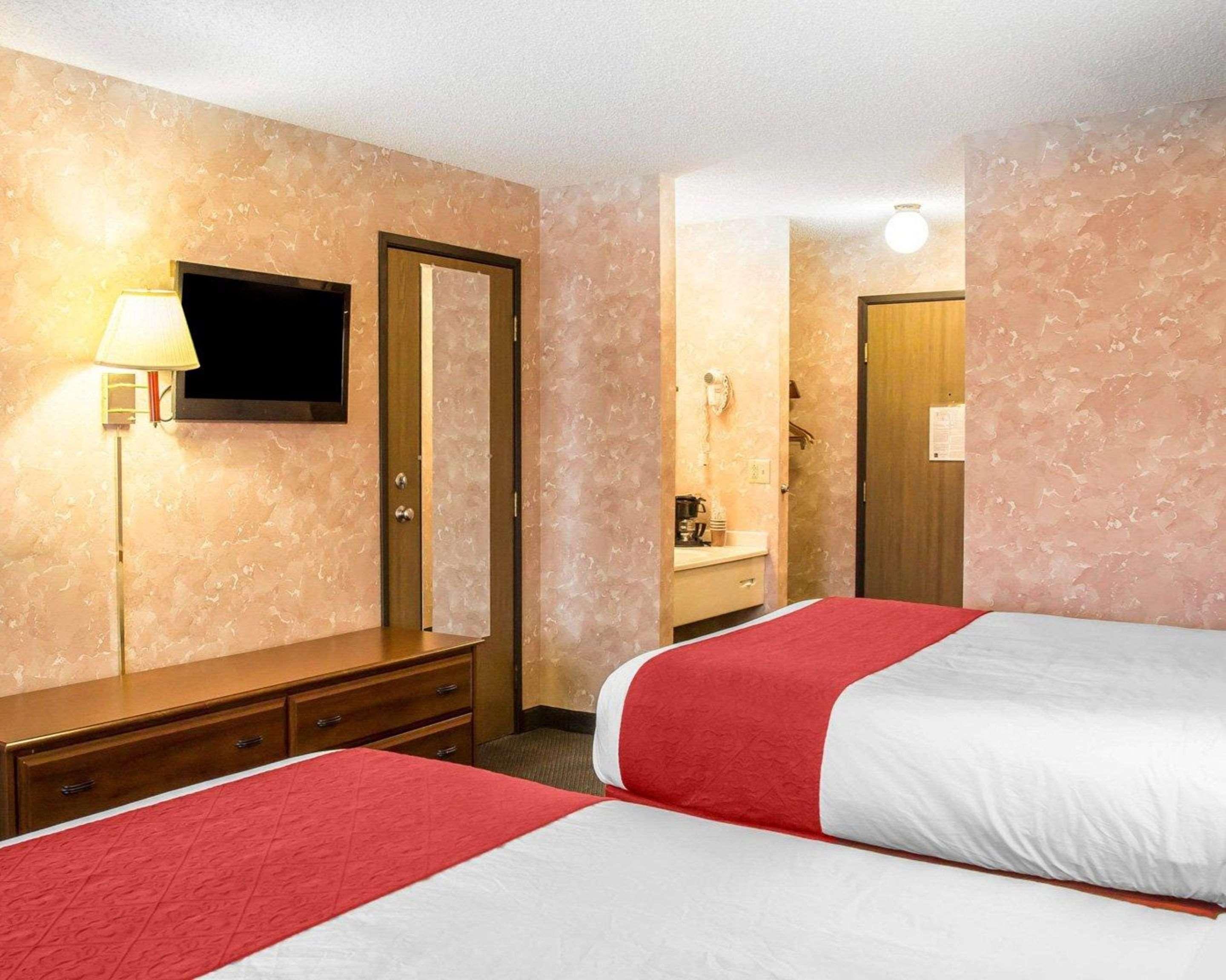 Econo Lodge Firestone Екстер'єр фото